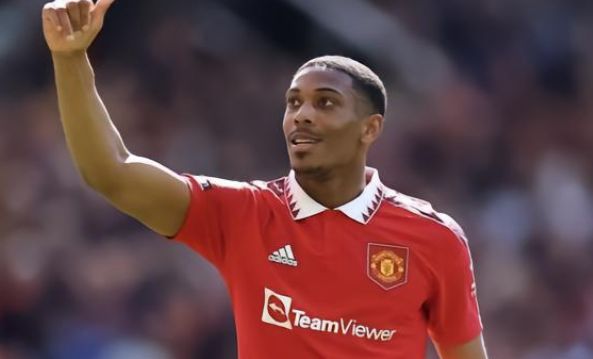 的伟大而卓 的伟大而卓